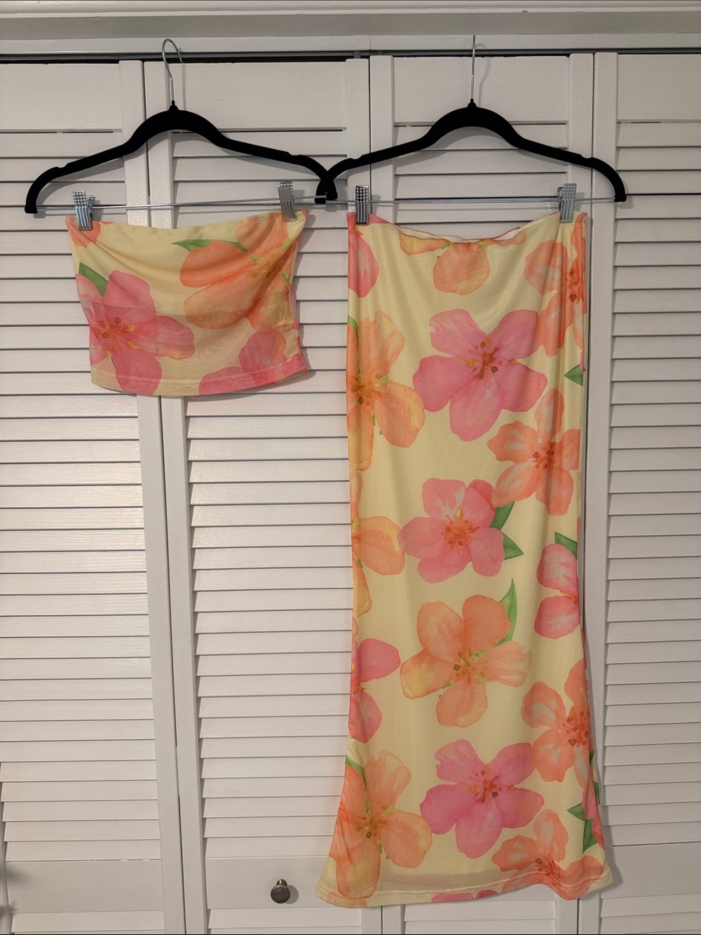 Princess Polly Pastel Floral Strapless Crop Top and Skirt - Selling As A Set